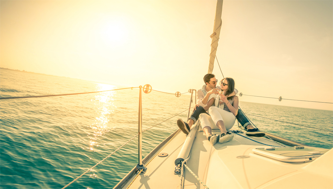 sailing holidays for couples