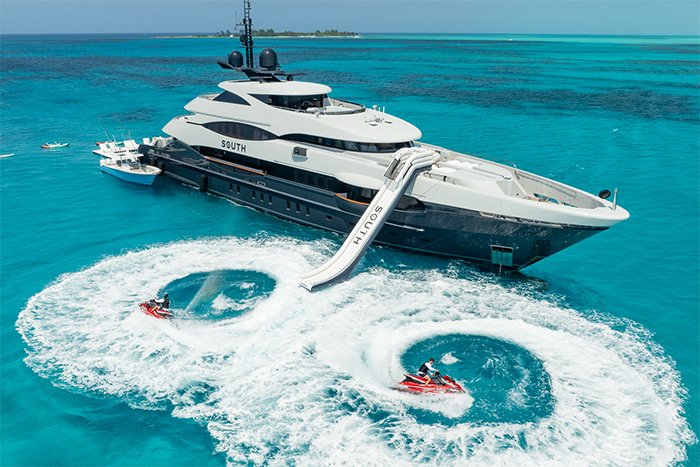 Yacht SOUTH | 180' Heesen Motor Yacht