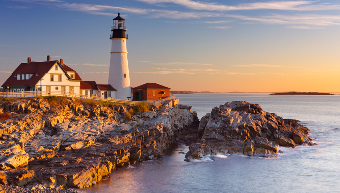US yacht charters - lighthouse in New England