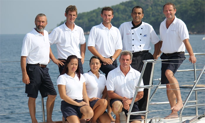 Yacht Douce France crew