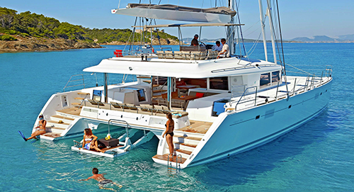catamaran rental in bahamas